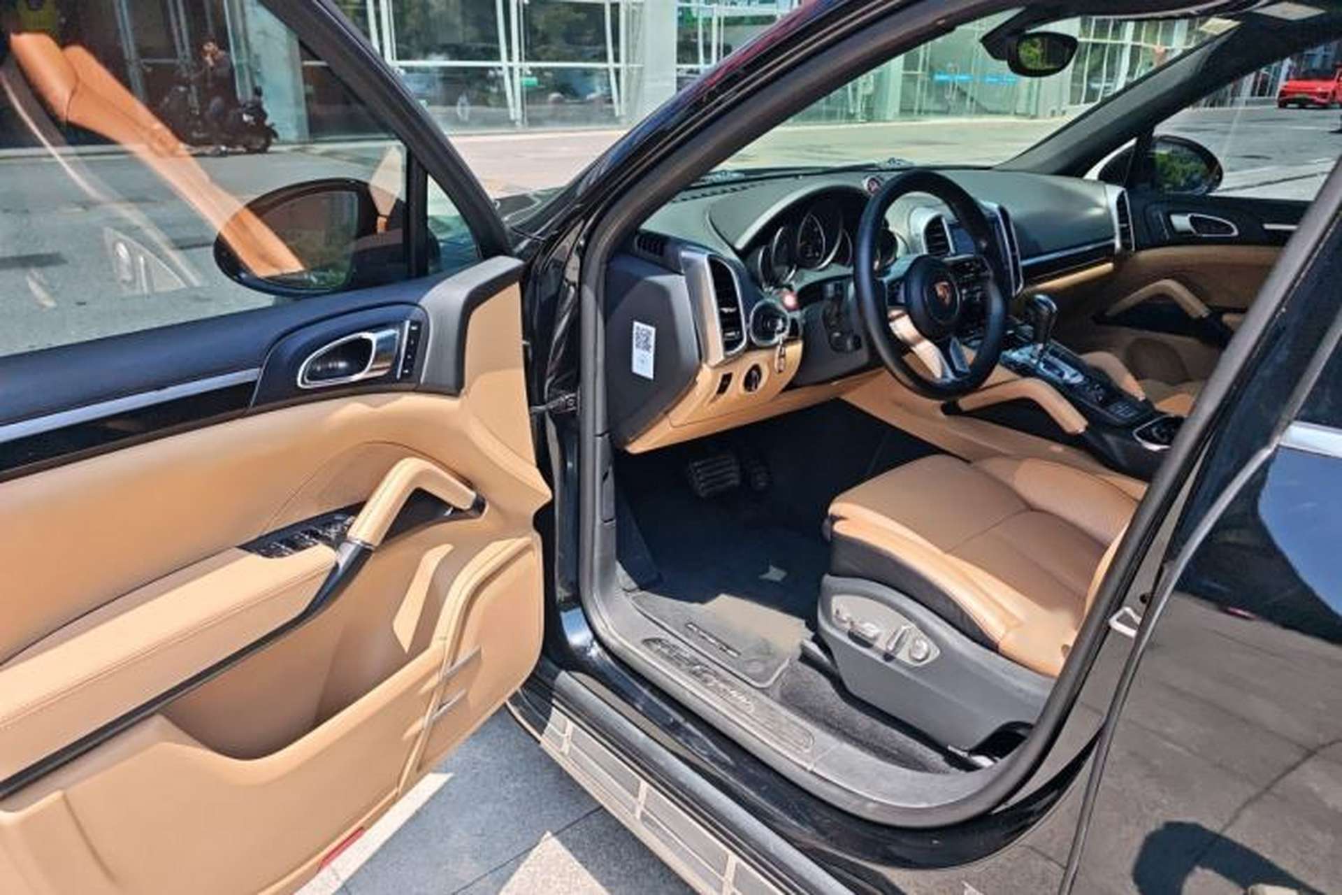 Used Porsche Cayenne 2015 3.6L automatic transmission U.S. specification Driver Seat