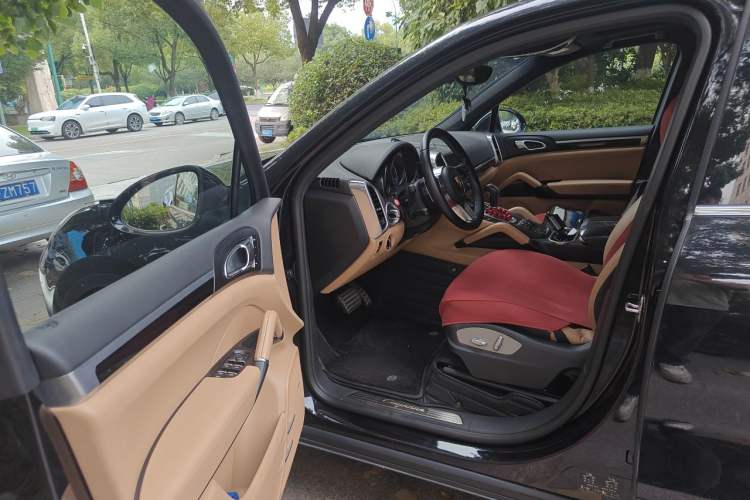 Used Porsche Cayenne 2015 Cayenne 3.0T Driver Seat