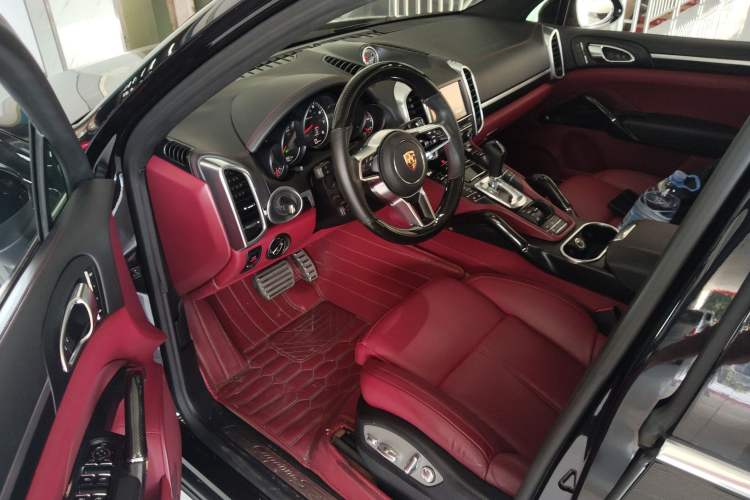 Used Porsche Cayenne 2015 3.6L automatic transmission U.S. specification Driver Seat