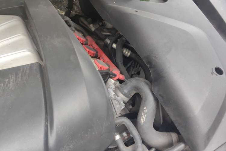 Used Porsche Cayenne 2015 Cayenne 3.0T Engine Bay Left