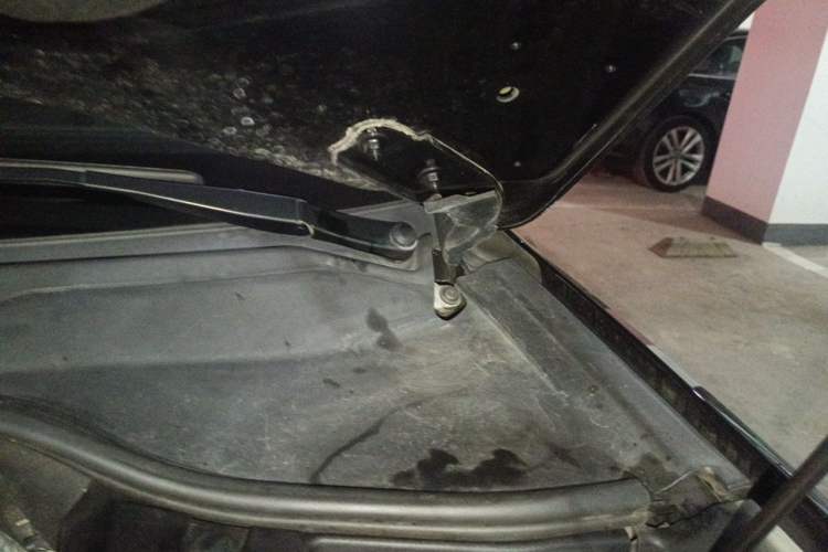 Used Porsche Cayenne 2015 Cayenne 3.0T Engine Bay Left