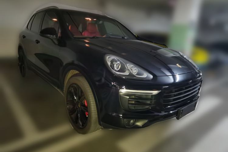 Used Porsche Cayenne 2015 Cayenne 3.0T Front Right 45 Deg