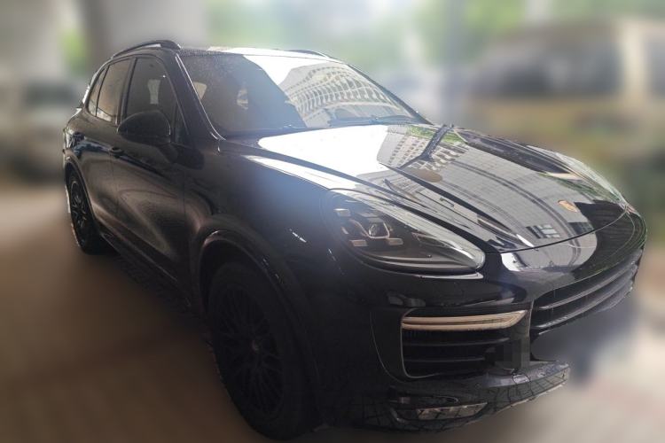 Used Porsche Cayenne 2015 Cayenne GTS 3.6T Front Right 45 Deg