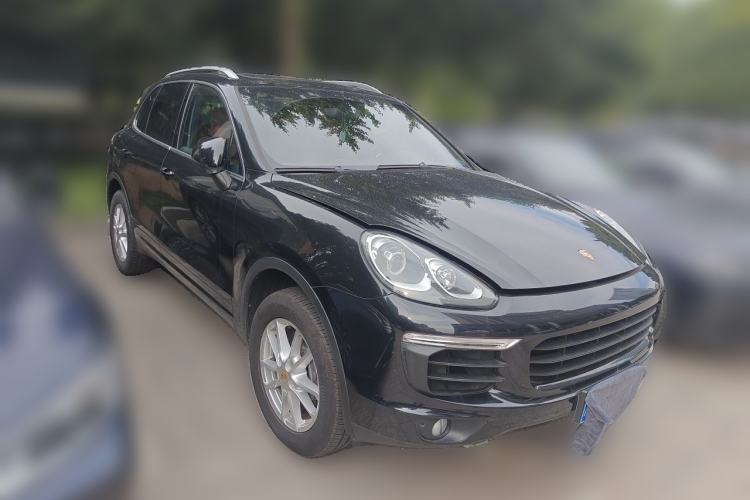 Used Porsche Cayenne 2015 Cayenne 3.0T Front Right 45 Deg