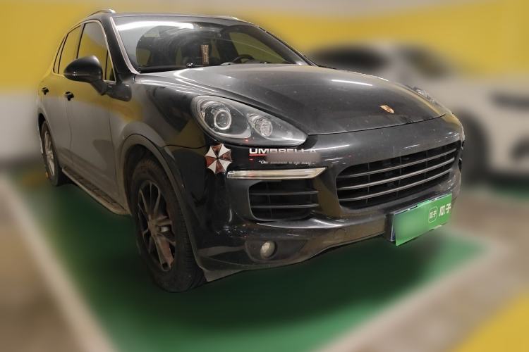 Used Porsche Cayenne 2015 Cayenne 3.0T Front Right 45 Deg