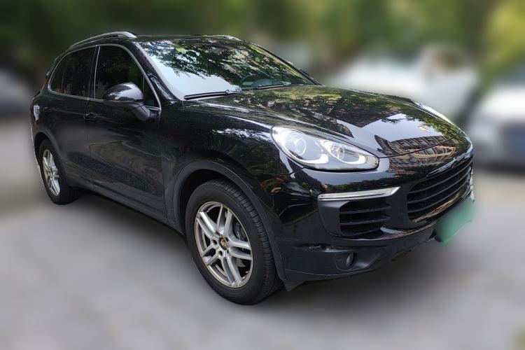 Used Porsche Cayenne 2015 Cayenne 3.0T Front Right 45 Deg