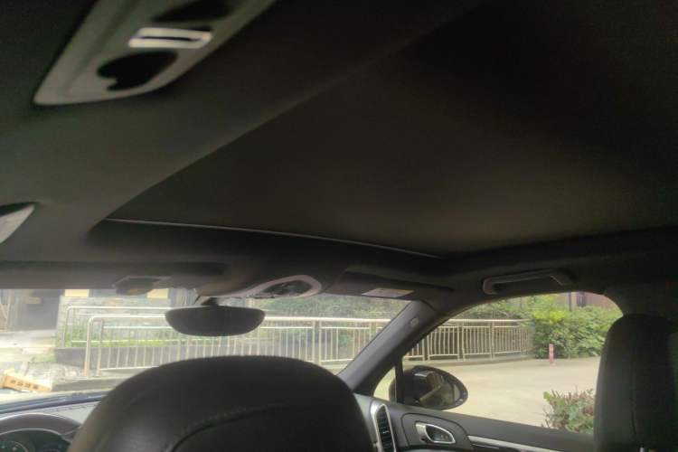 Used Porsche Cayenne 2015 Cayenne 3.0T Headliner
