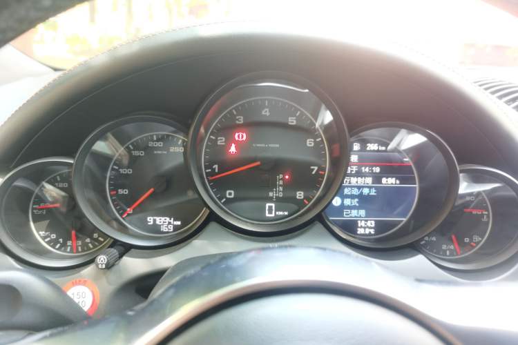Used Porsche Cayenne 2015 Cayenne 3.0T Instrument Cluster