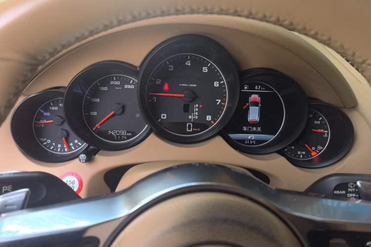 Used Porsche Cayenne 2015 Cayenne 3.0T Instrument Cluster
