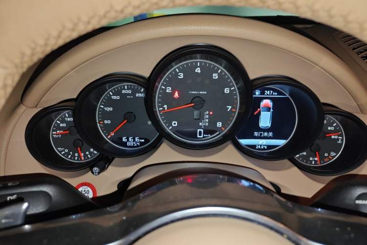 Used Porsche Cayenne 2015 Cayenne 3.0T Instrument Cluster