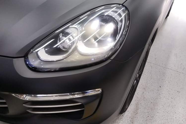 Used Porsche Cayenne 2015 Cayenne 3.0T Left Front Headlight