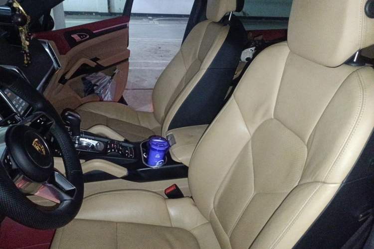 Used Porsche Cayenne 2015 Cayenne 3.0T Left Front Seat