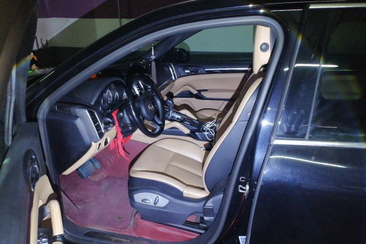 Used Porsche Cayenne 2015 Cayenne 3.0T Left Front Seat