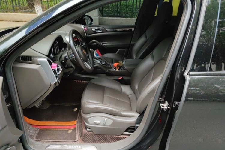 Used Porsche Cayenne 2015 Cayenne 3.0T Left Front Seat