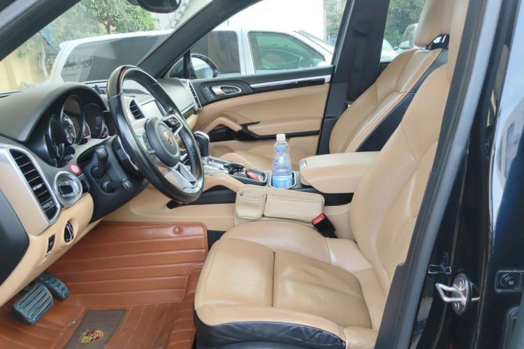 Used Porsche Cayenne 2015 Cayenne 3.0T Left Front Seat