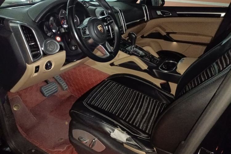 Used Porsche Cayenne 2015 Cayenne 3.0T Left Front Seat