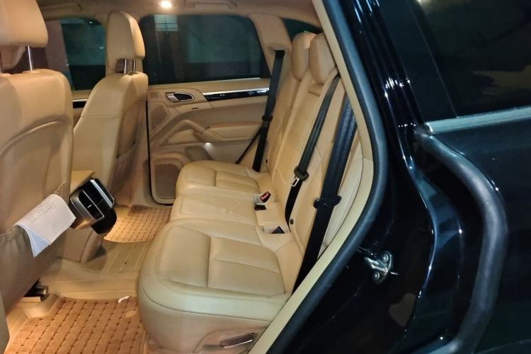Used Porsche Cayenne 2015 Cayenne 3.0T Left Rear Seat