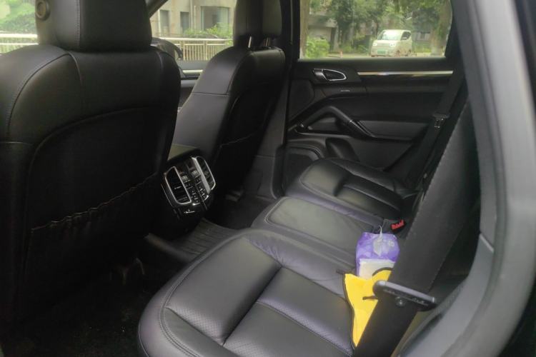 Used Porsche Cayenne 2015 Cayenne 3.0T Left Rear Seat