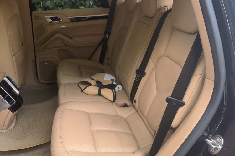 Used Porsche Cayenne 2015 Cayenne 3.0T Left Rear Seat