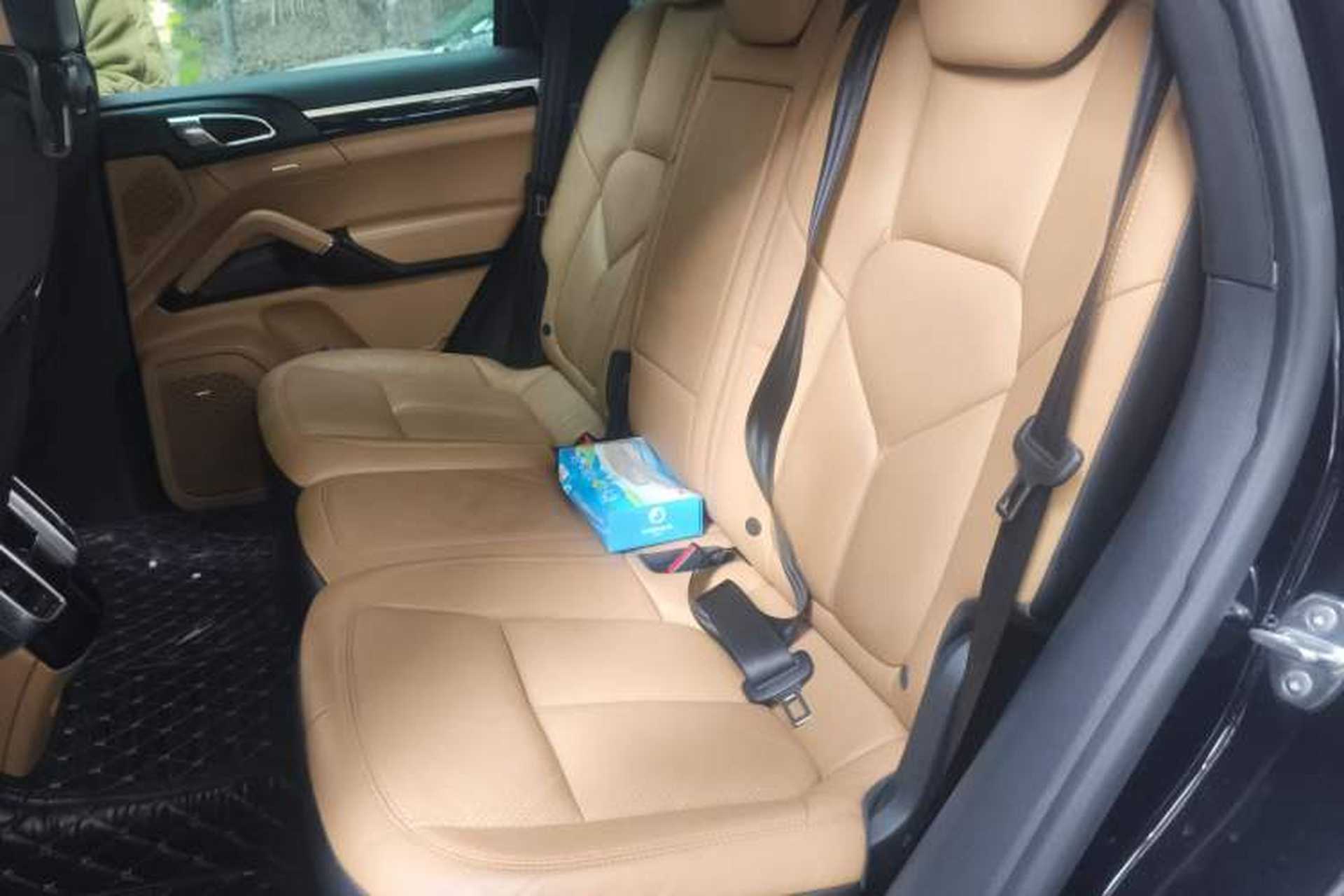 Used Porsche Cayenne 2015 Cayenne 3.0T Left Rear Seat