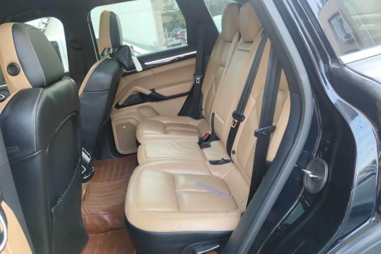 Used Porsche Cayenne 2015 Cayenne 3.0T Left Rear Seat