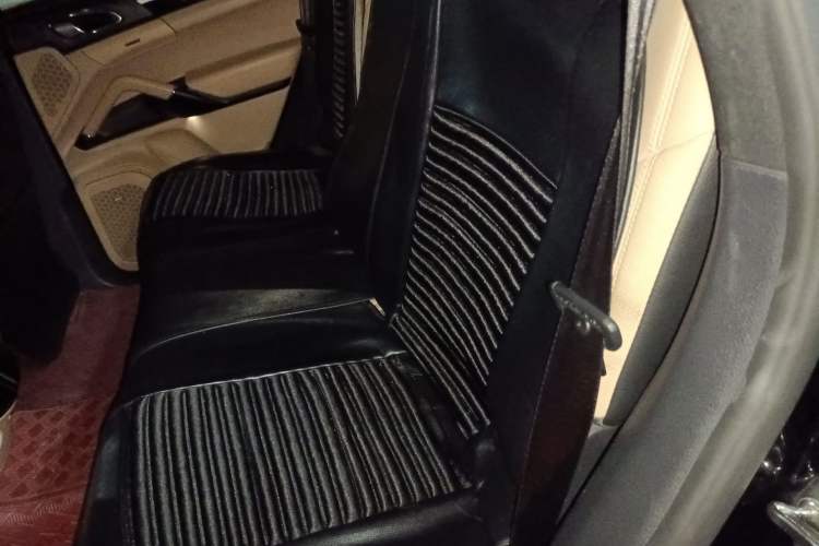 Used Porsche Cayenne 2015 Cayenne 3.0T Left Rear Seat