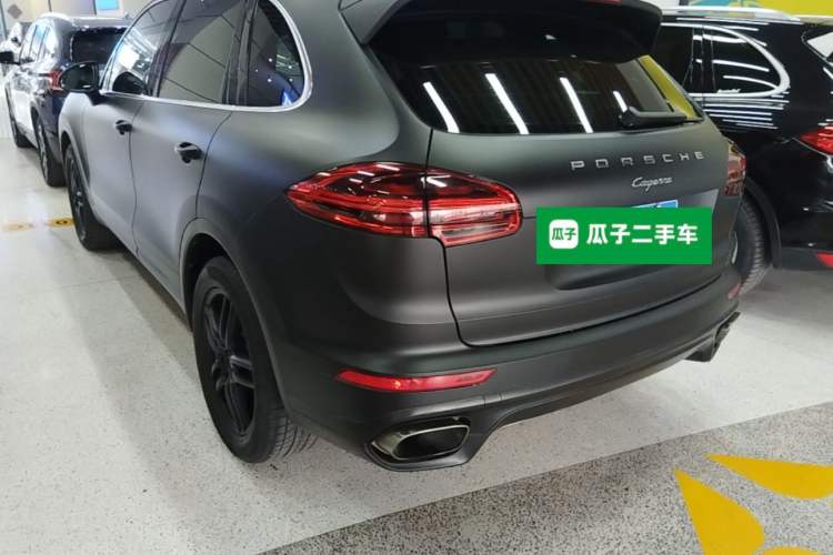 Used Porsche Cayenne 2015 Cayenne 3.0T Rear Left 45 Deg