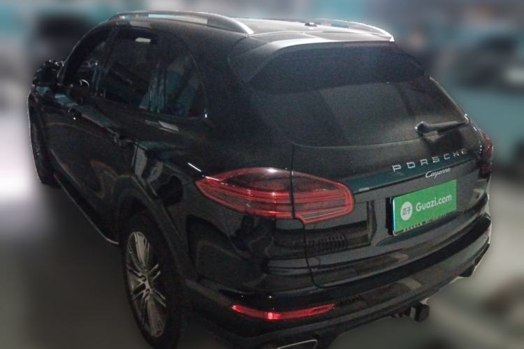 Used Porsche Cayenne 2015 3.0T Rear Left 45 Deg