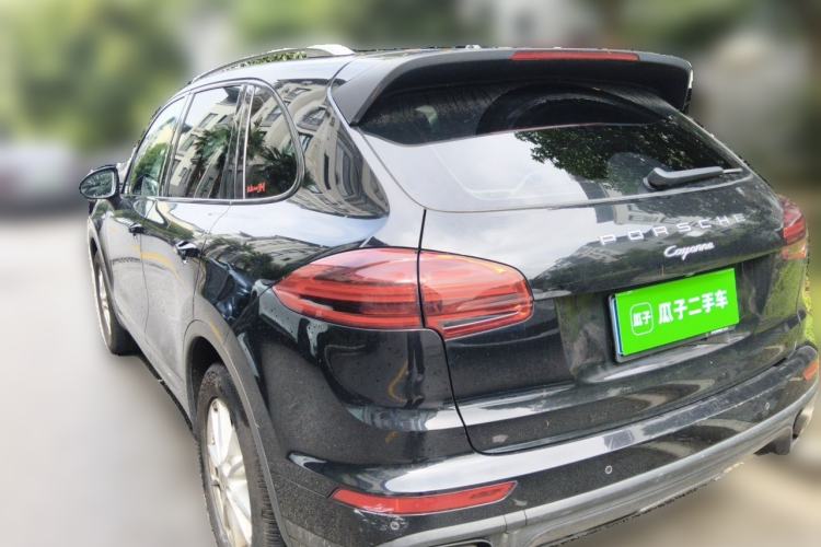 Used Porsche Cayenne  Rear Left 45 Deg