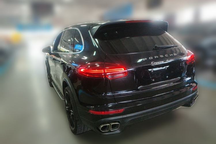 Used Porsche Cayenne 2015 Cayenne Turbo 4.8T Rear Left 45 Deg