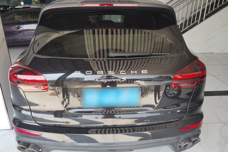 Used Porsche Cayenne 2015 3.6L automatic transmission U.S. specification Rear