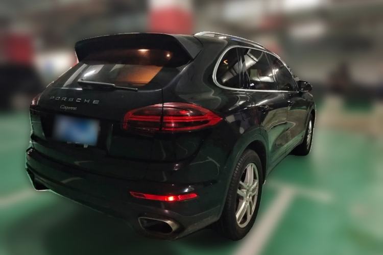 Used Porsche Cayenne 2015 Cayenne 3.0T Rear Right 45 Deg