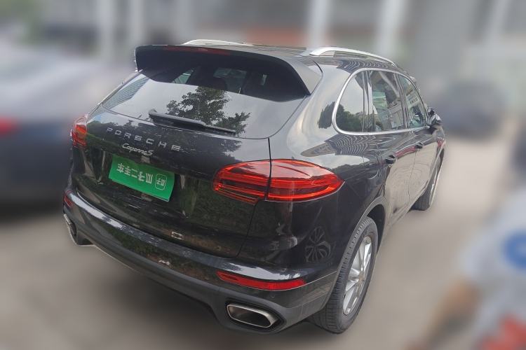 Used Porsche Cayenne 2015 Cayenne 3.0T Rear Right 45 Deg