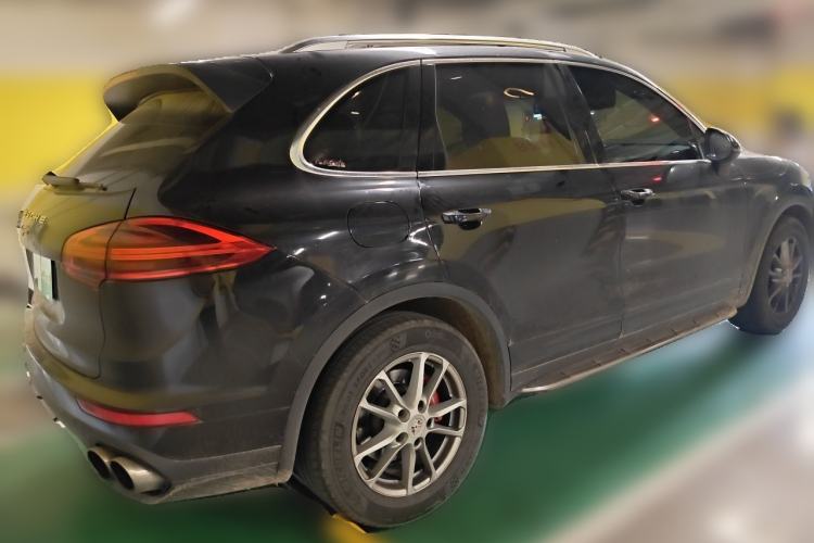 Used Porsche Cayenne 2015 Cayenne 3.0T Rear Right 45 Deg