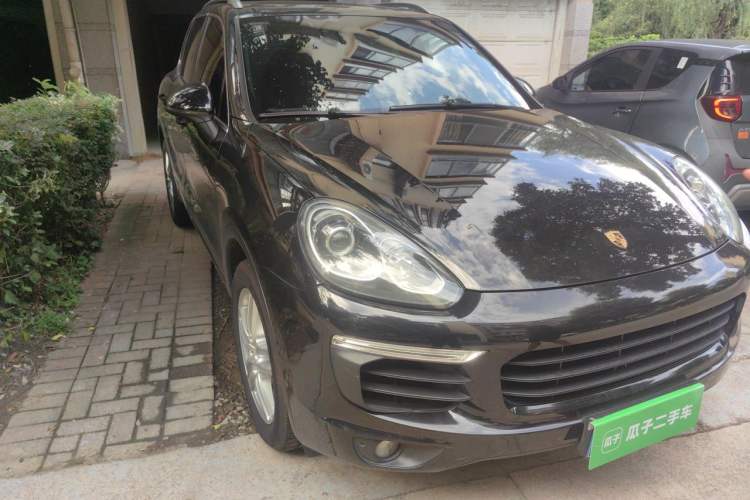 Used Porsche Cayenne 2015 Cayenne 3.0T Right Front Headlight