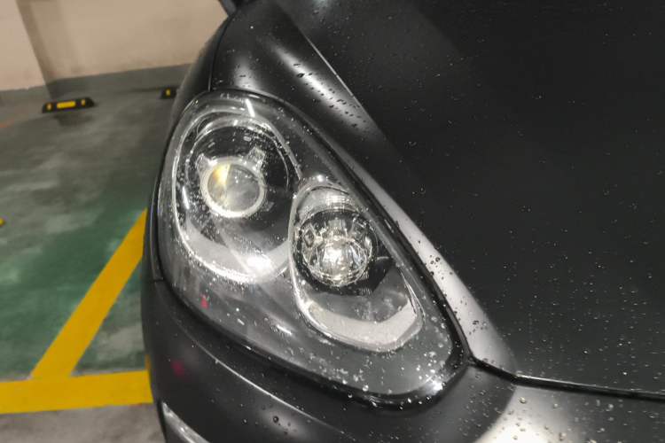 Used Porsche Cayenne 2015 Cayenne 3.0T Right Front Headlight