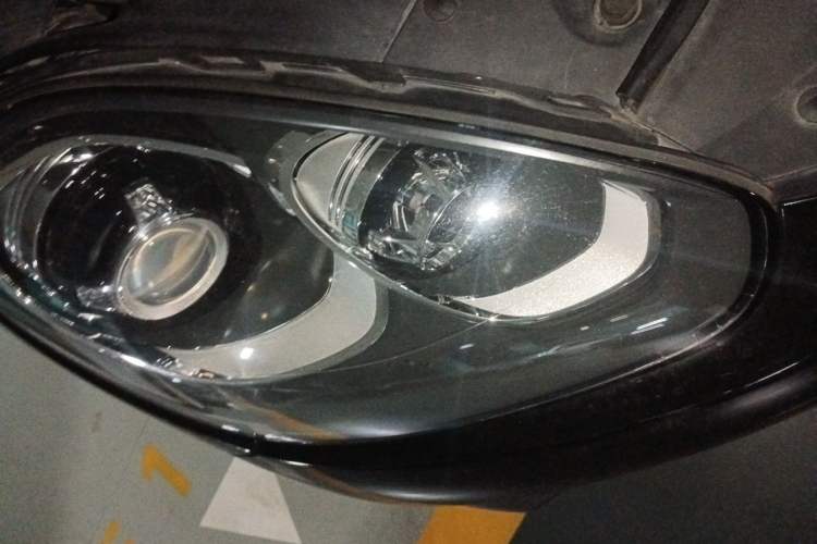 Used Porsche Cayenne 2015 3.0T Right Front Headlight