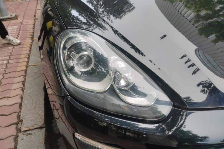 Used Porsche Cayenne 2015 Cayenne 3.0T Right Front Headlight