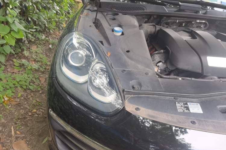 Used Porsche Cayenne 2015 Cayenne 3.0T Right Front Headlight