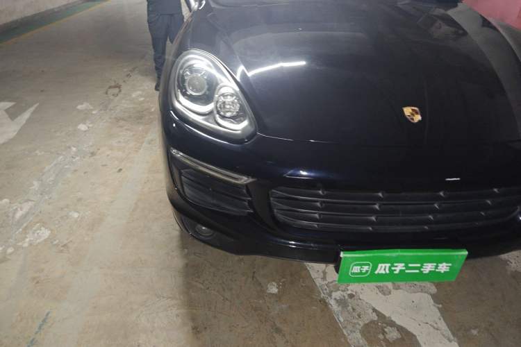 Used Porsche Cayenne 2015 Cayenne 3.0T Right Front Headlight