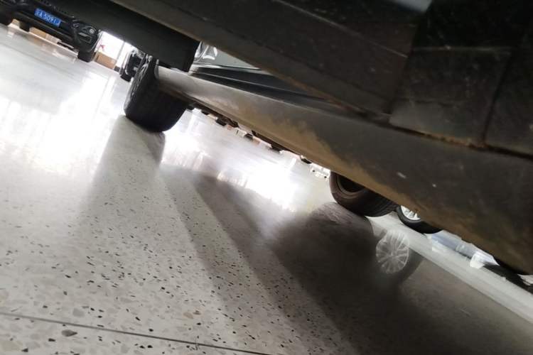 Used Porsche Cayenne 2015 Cayenne 3.0T Right Side Sill