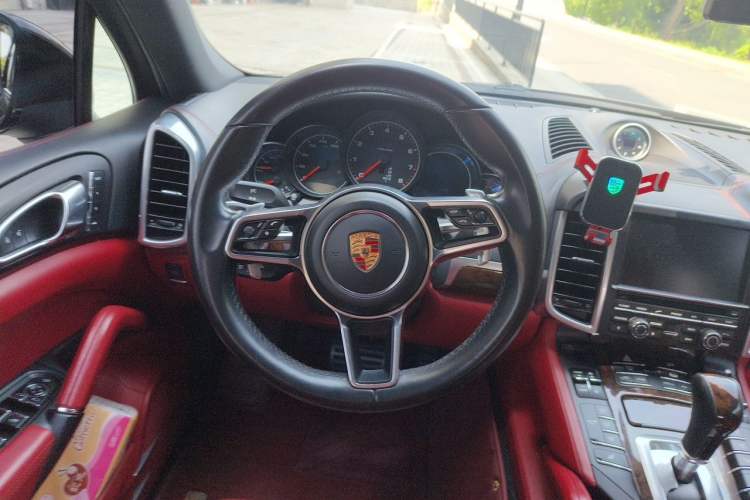 Used Porsche Cayenne 2015 Cayenne 3.0T Steering Wheel