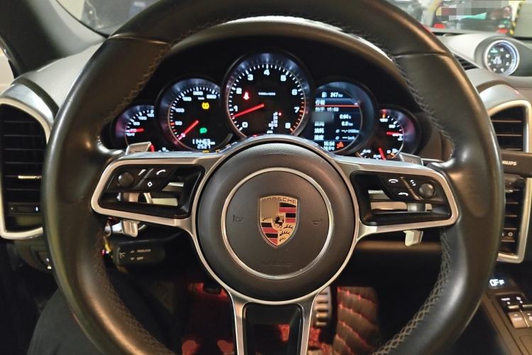 Used Porsche Cayenne 2015 Cayenne 3.0T Steering Wheel