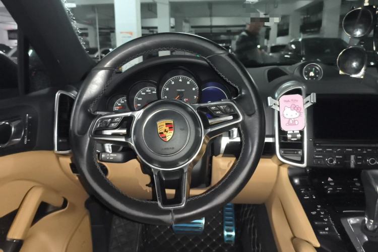 Used Porsche Cayenne 2015 Cayenne 3.0T Steering Wheel