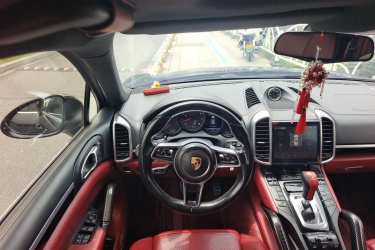 Used Porsche Cayenne 2015 Cayenne 3.0T Steering Wheel