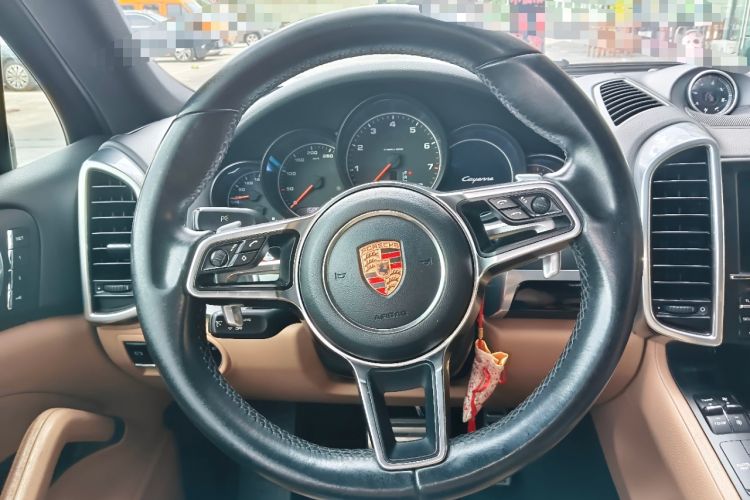 Used Porsche Cayenne 2015 Cayenne 3.0T Steering Wheel