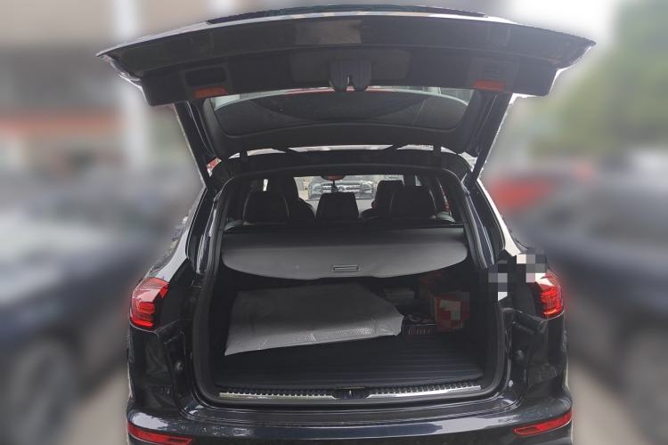 Used Porsche Cayenne 2015 Cayenne 3.0T Trunk