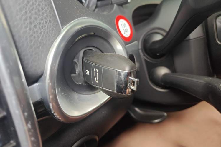 Used Porsche Cayenne 2015 Cayenne 3.0T Vehicle Key