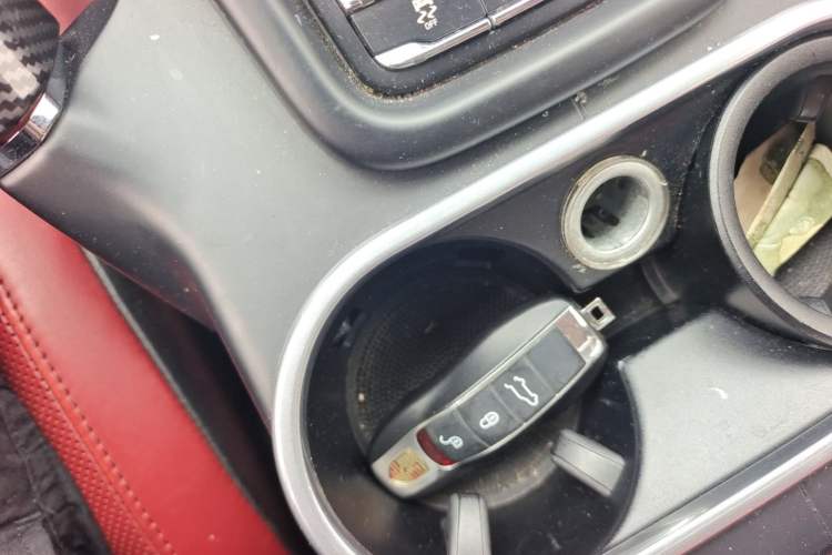 Used Porsche Cayenne 2015 Cayenne 3.0T Vehicle Key