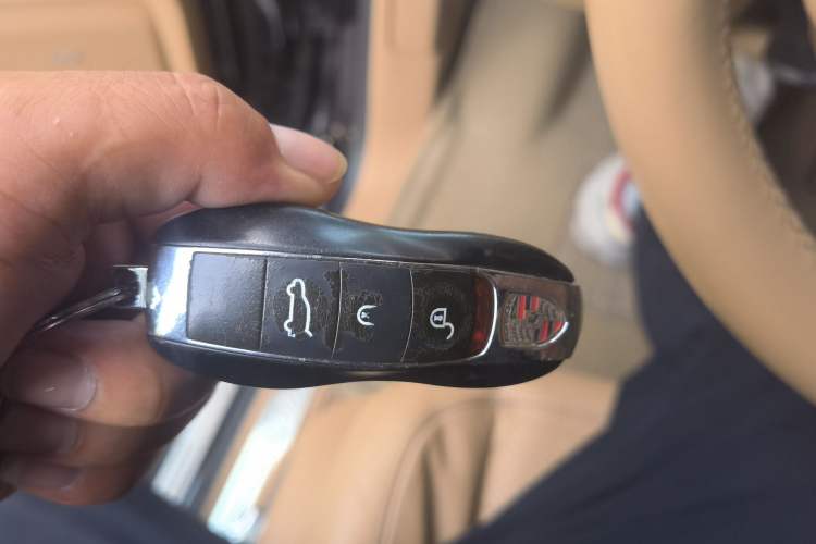 Used Porsche Cayenne 2015 Cayenne 3.0T Vehicle Key
